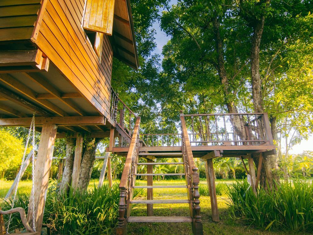 Tanita Lagoon Resort Удон-Тхани Экстерьер фото